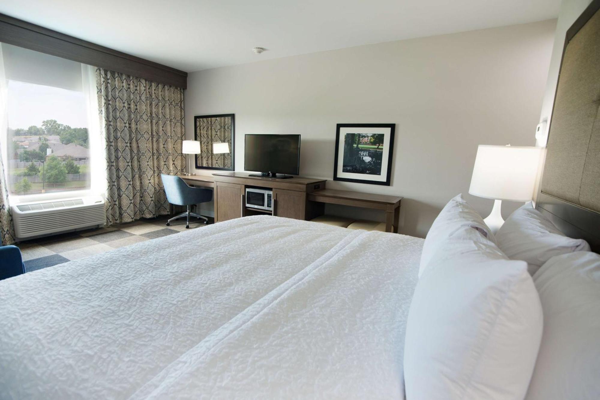 Hampton Inn & Suites Stillwater West Экстерьер фото